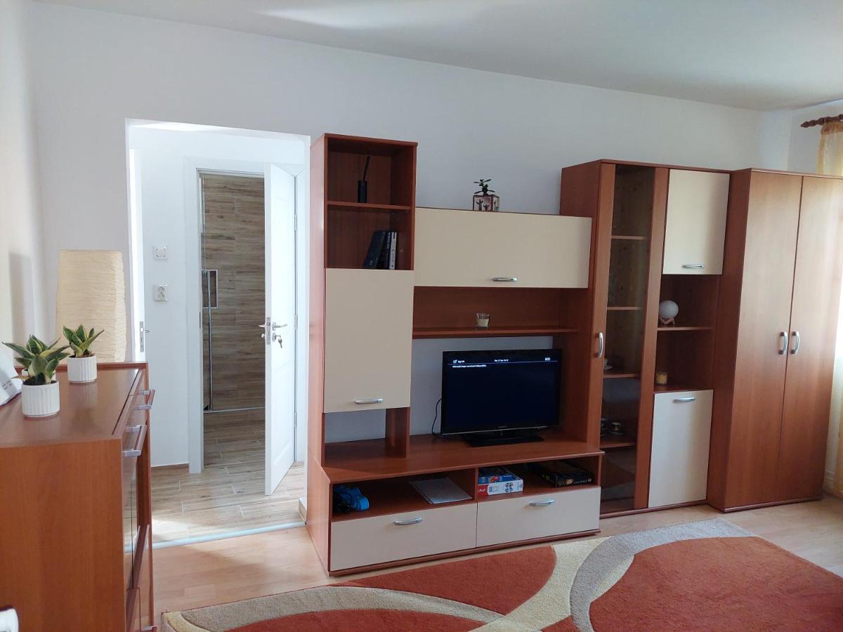 Bright And Cozy Apartment! Cluj-Napoca Exterior foto