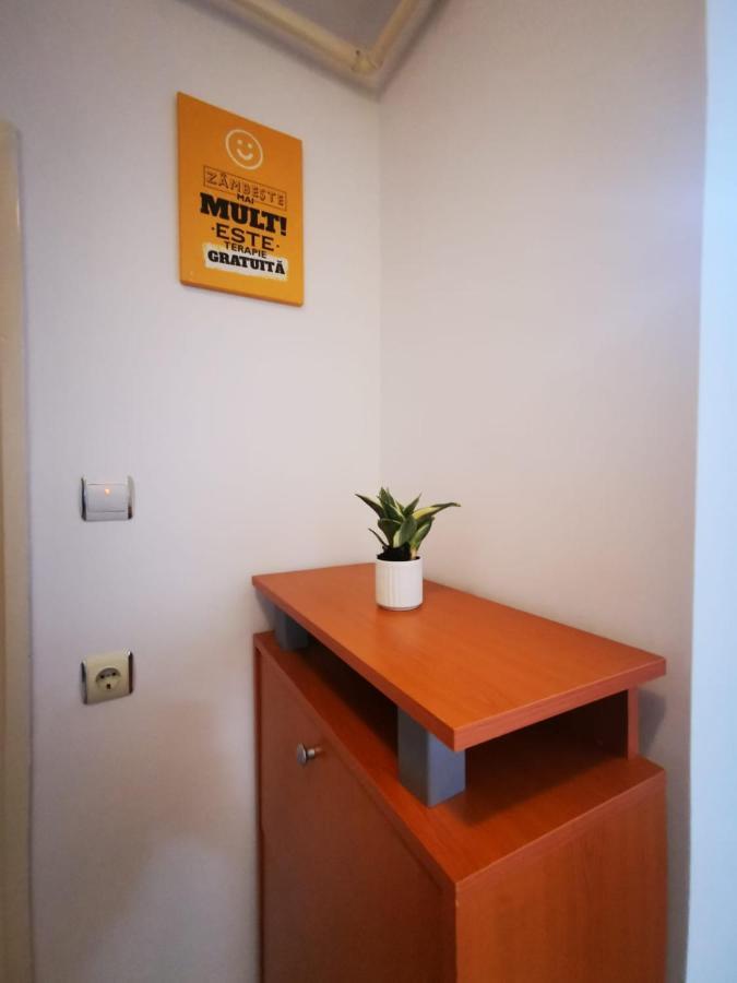 Bright And Cozy Apartment! Cluj-Napoca Exterior foto