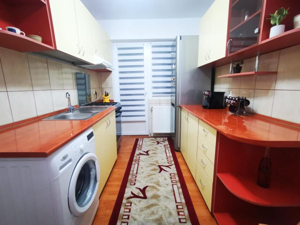 Bright And Cozy Apartment! Cluj-Napoca Exterior foto